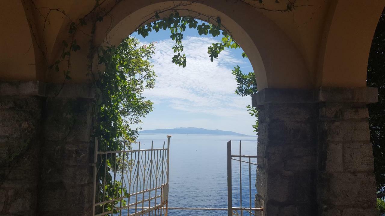 Ferienwohnung Josephine's Garden Opatija Exterior foto